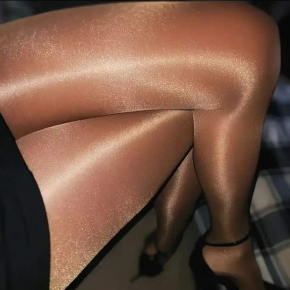 Sheer Shimmer Tights - Champagne Y2K - Picture 3 of 3